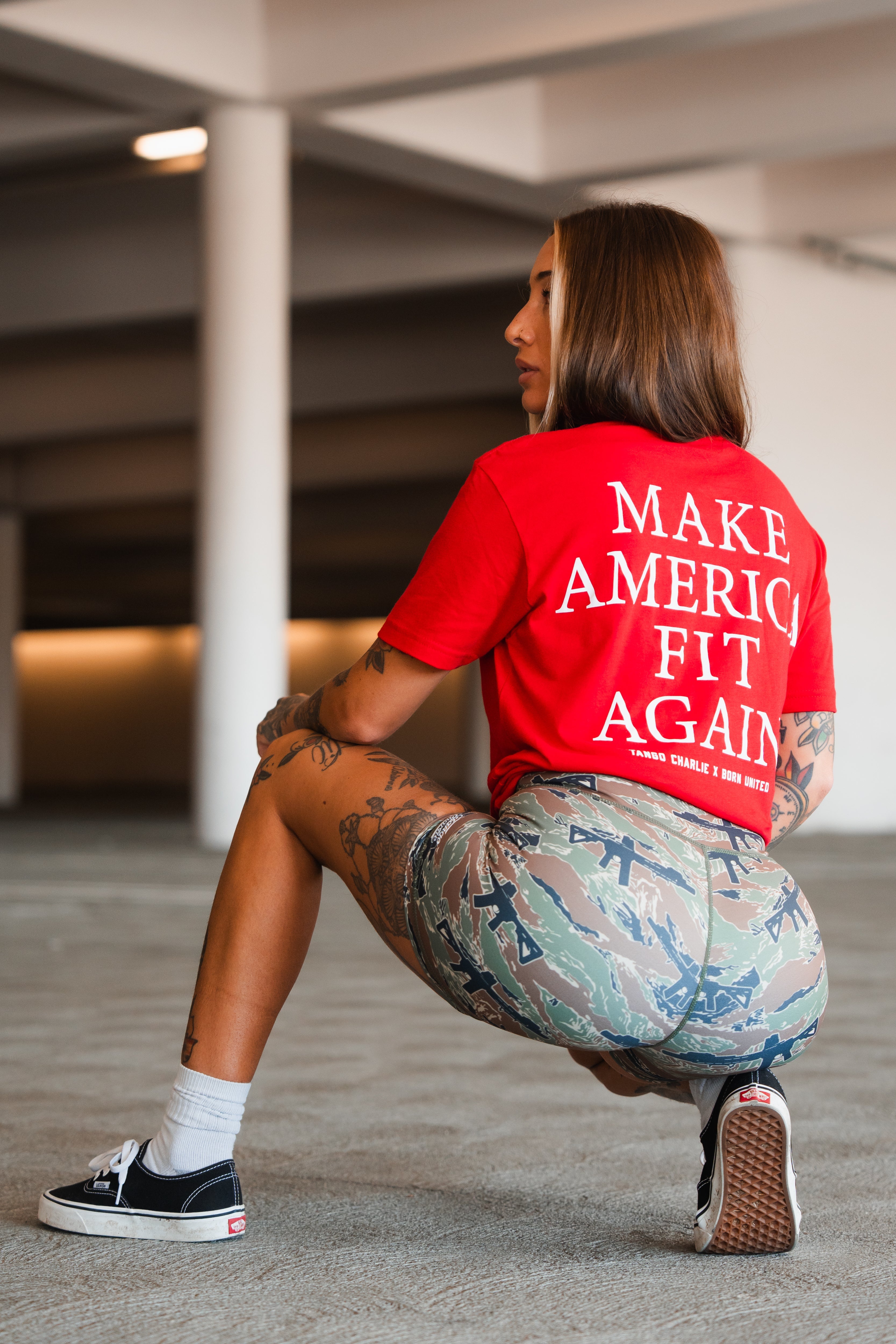 Women's High-Waisted Seamless Front Compression Training Shorts | Snipes & Stripes