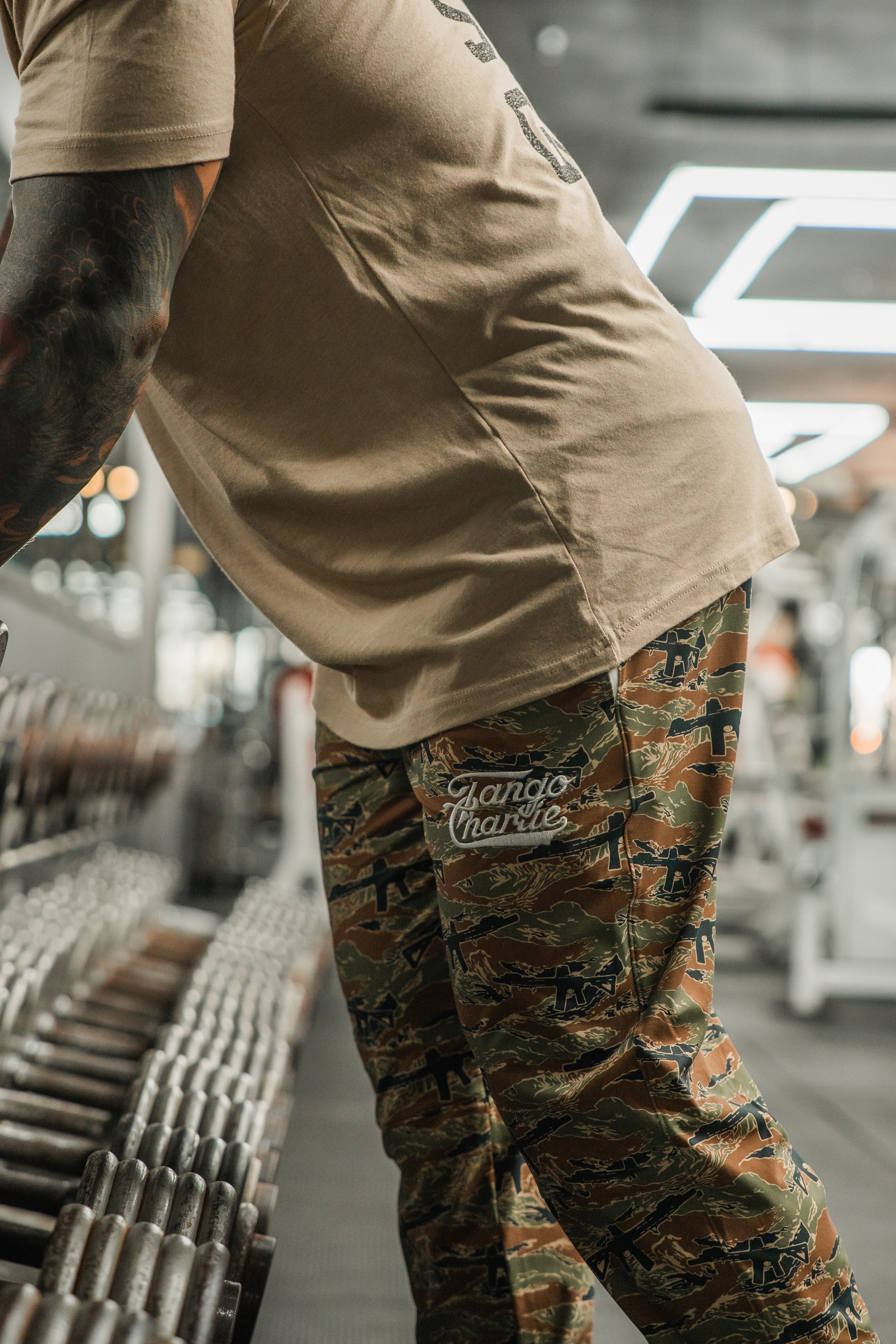 Men's Classic Premium Joggers | Snipes & Stripes