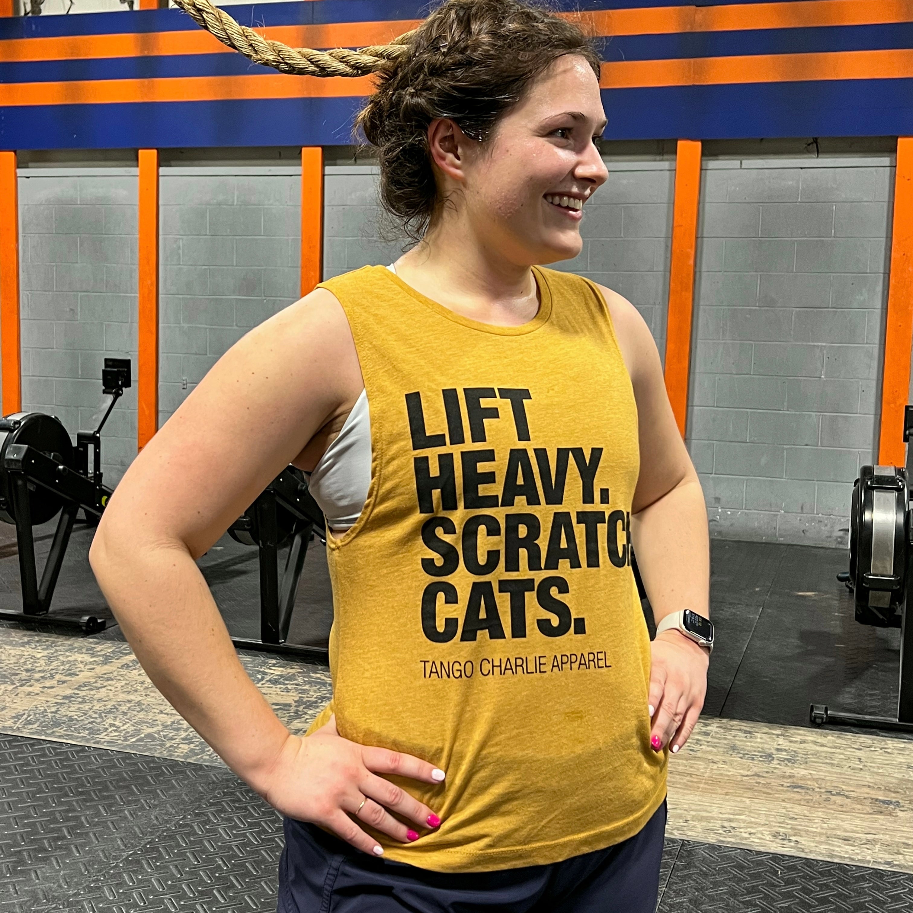 Lift Heavy. Scratch Cats. - Women's Muscle Tank