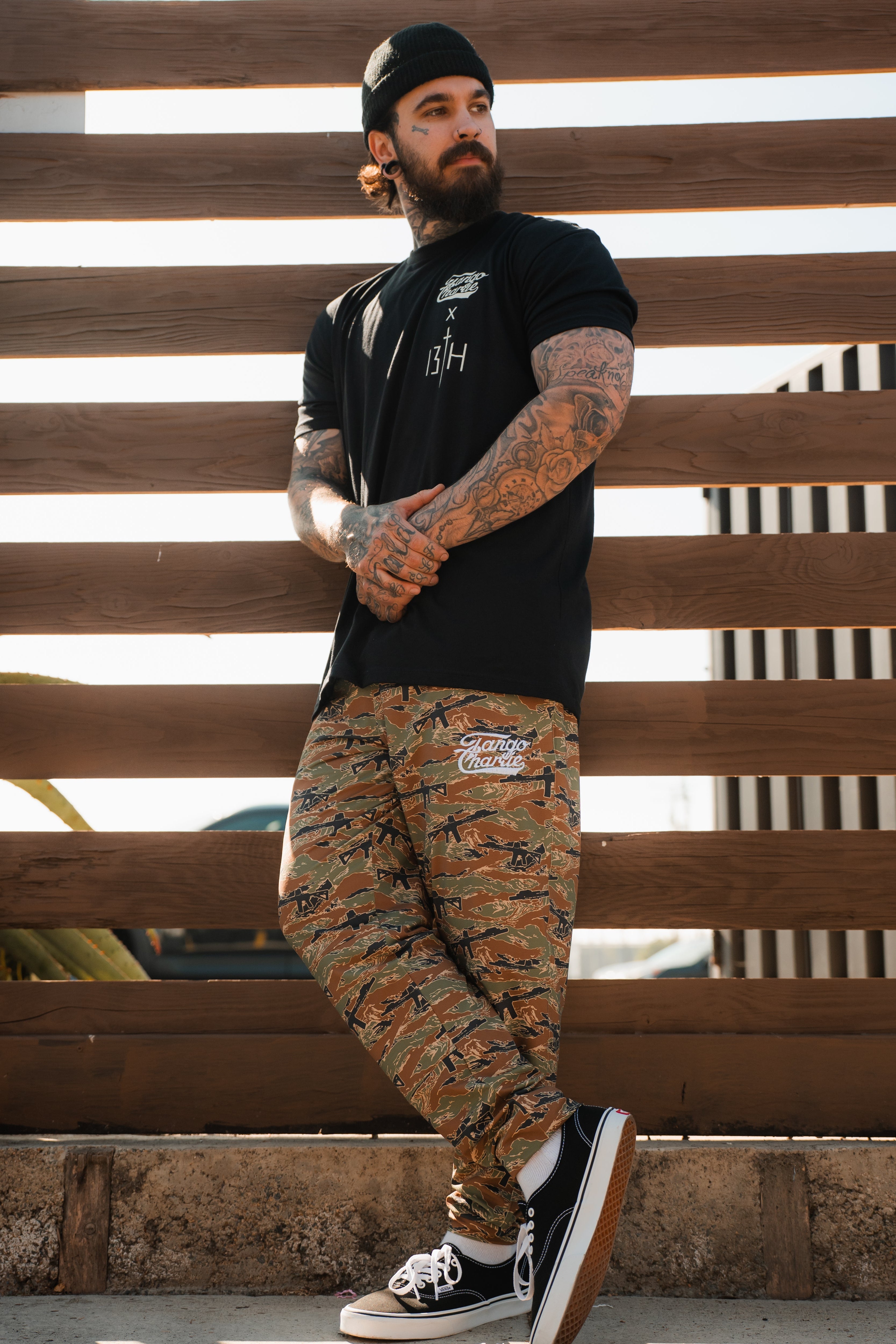 Men's Classic Premium Joggers | Snipes & Stripes